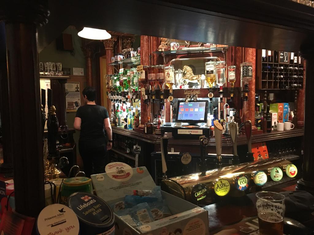 Dukes Head Inn Richmond  Exterior photo